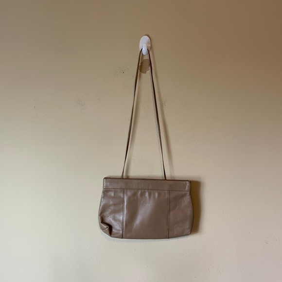 VIntage 80s Tan Genuine Leather Clutch Shoulder Bag - Picture 3 of 10